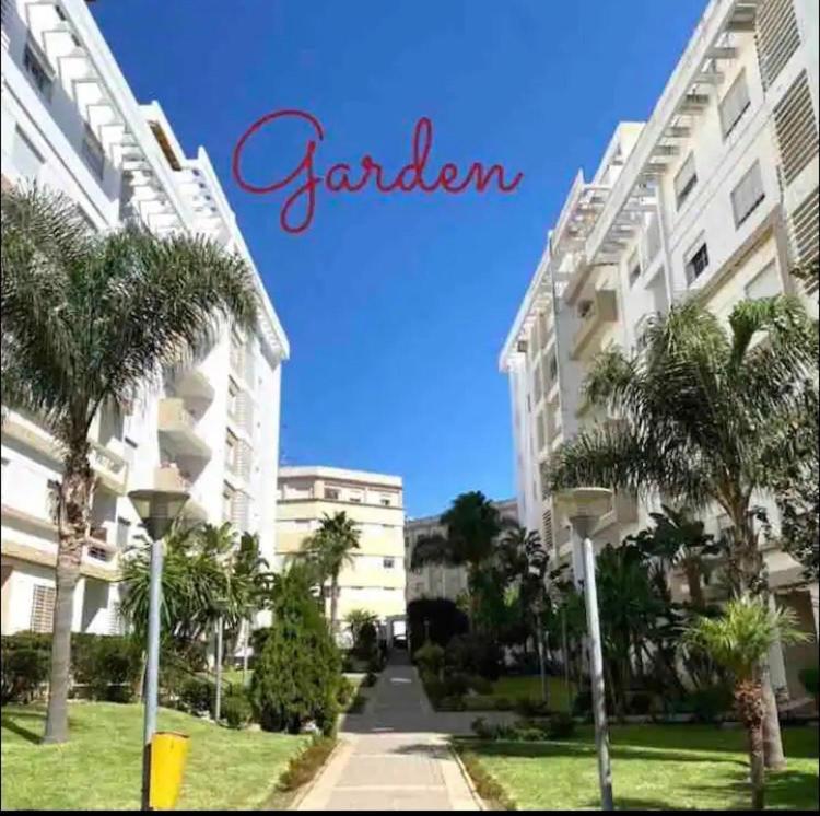 Moderne Appartement Met Tuin Tangier Exterior photo